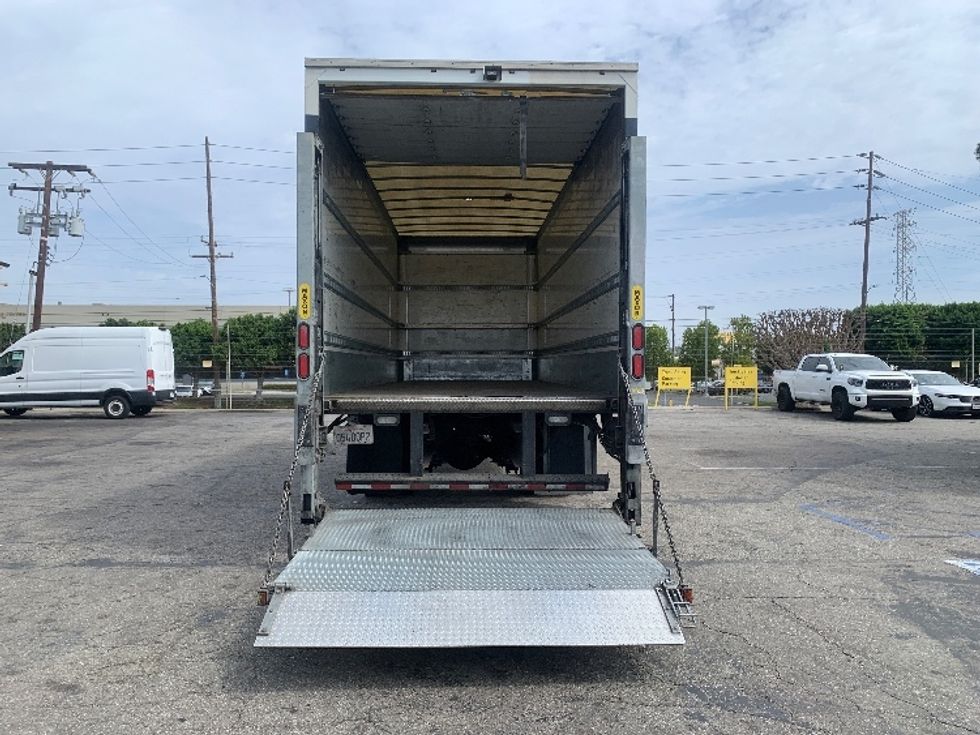 Medium Duty Box Truck-Light and Medium Duty Trucks-Freightliner-2019-M2-Torrance-CA-190,282\n\t\tmiles-$ 40,000 - Image 9