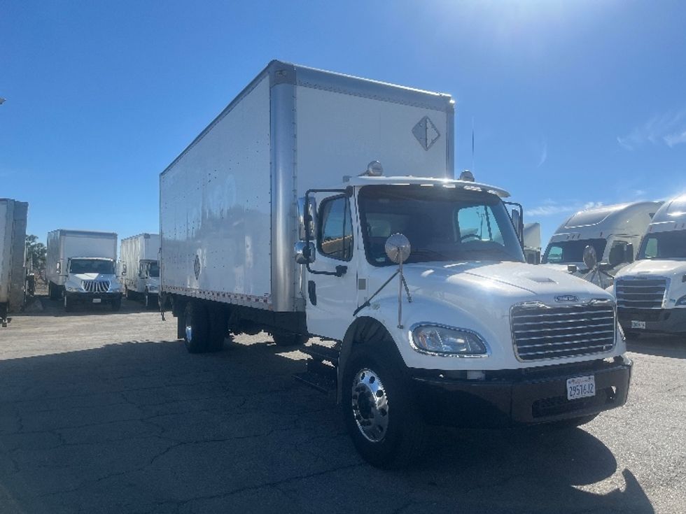 Medium Duty Box Truck-Light and Medium Duty Trucks-Freightliner-2019-M2-Torrance-CA-191,441\n\t\tmiles-$ 50,250 - Image 1
