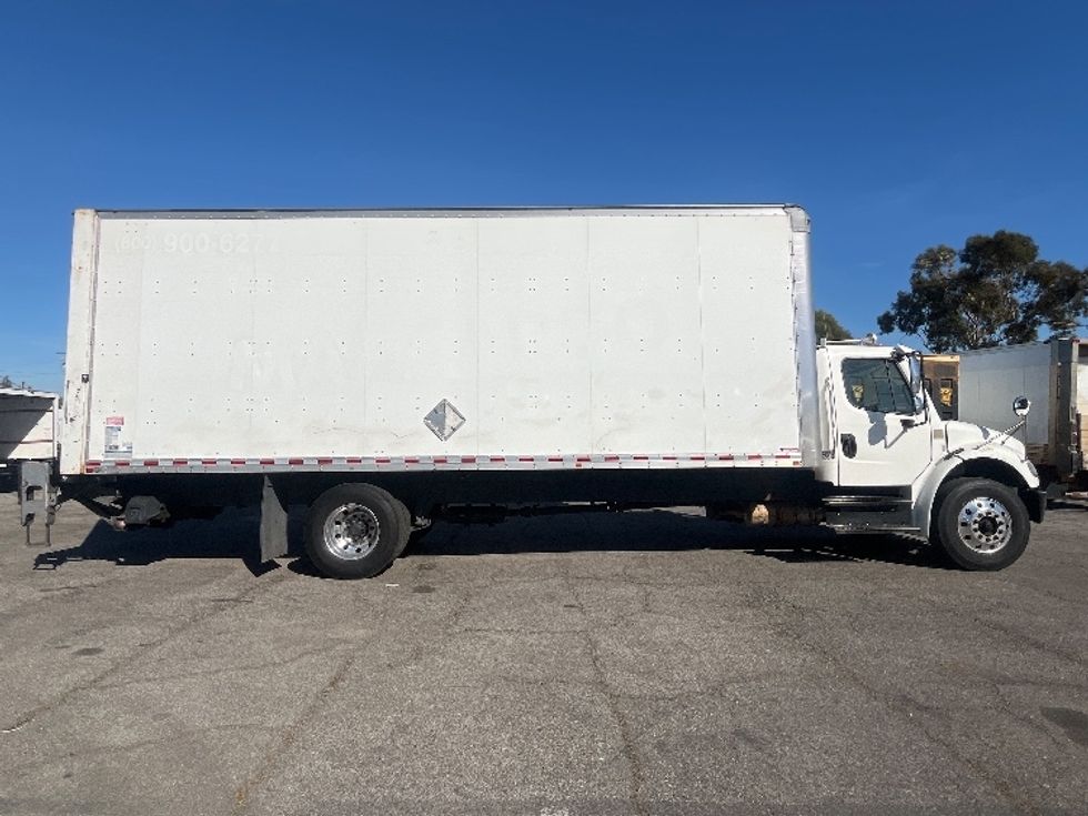 Medium Duty Box Truck-Light and Medium Duty Trucks-Freightliner-2019-M2-Torrance-CA-191,441\n\t\tmiles-$ 50,250 - Image 15