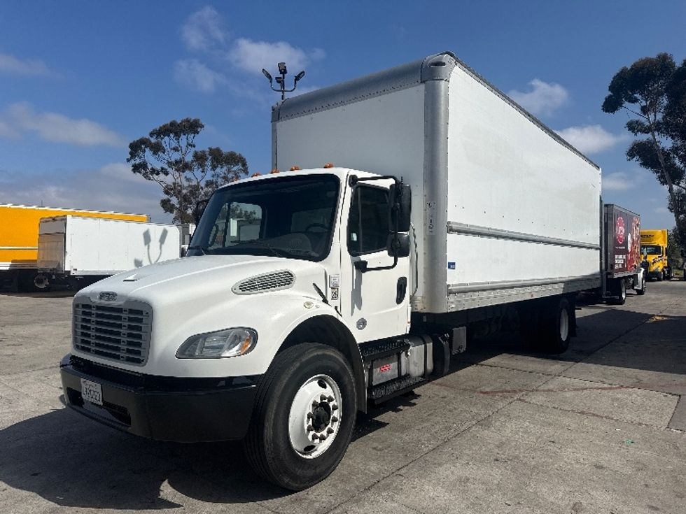 Medium Duty Box Truck-Light and Medium Duty Trucks-Freightliner-2019-M2-Torrance-CA-194,679\n\t\tmiles-$ 55,000 - Image 3
