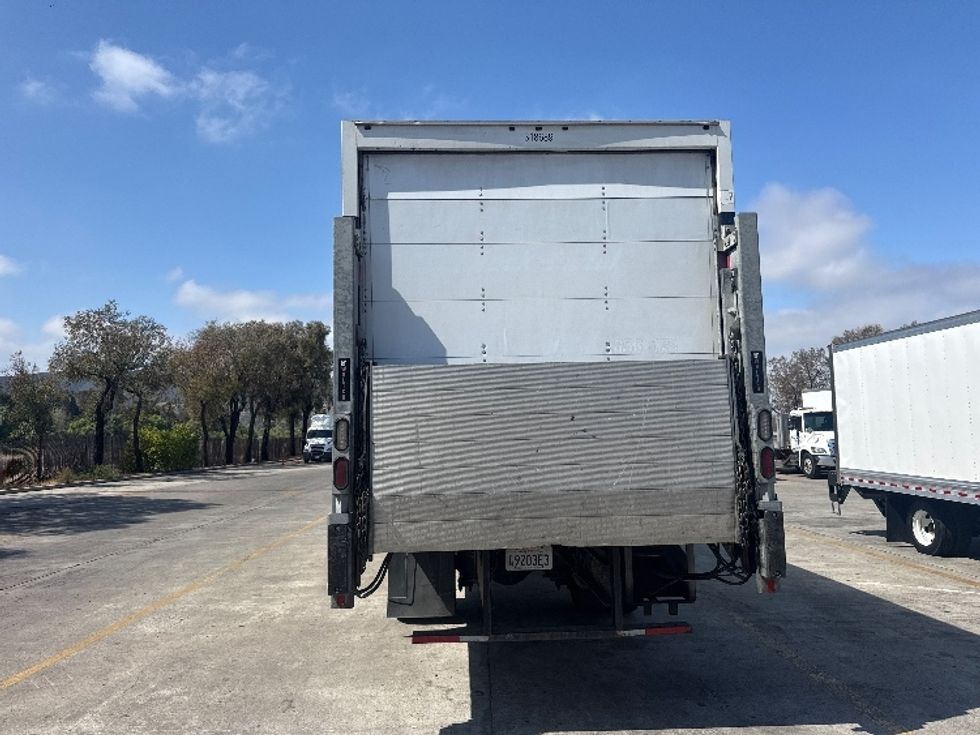 Medium Duty Box Truck-Light and Medium Duty Trucks-Freightliner-2019-M2-Torrance-CA-194,679\n\t\tmiles-$ 55,000 - Image 7