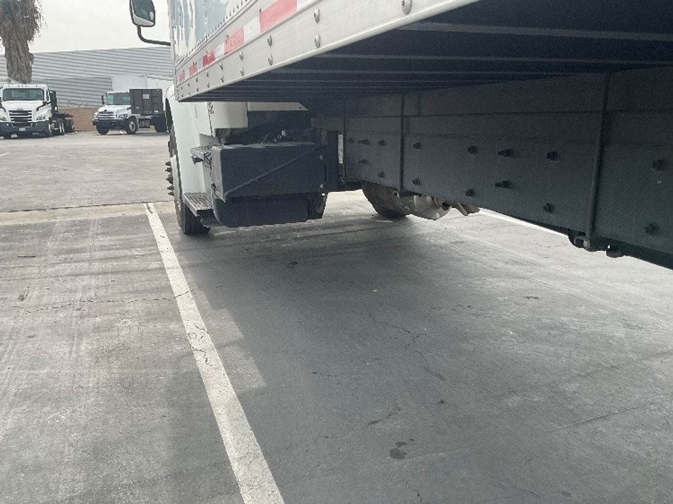 Medium Duty Box Truck-Light and Medium Duty Trucks-Freightliner-2019-M2-Torrance-CA-197,870\n\t\tmiles-$ 44,500 - Image 5
