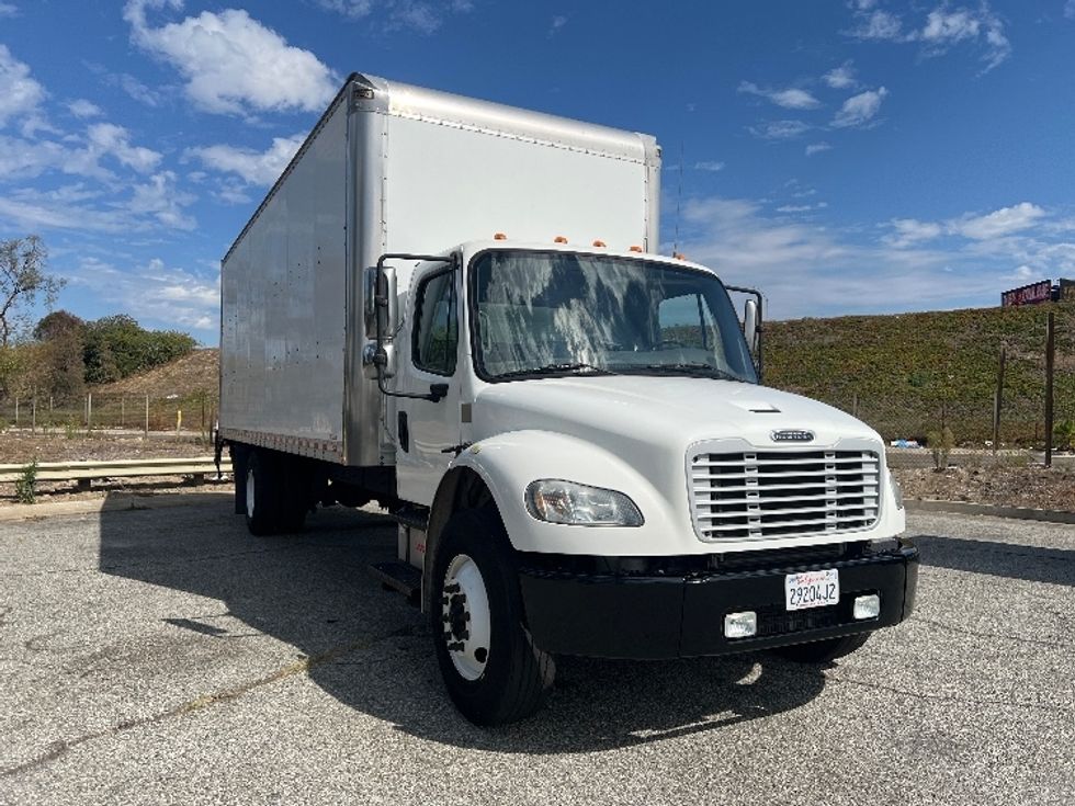 Medium Duty Box Truck-Light and Medium Duty Trucks-Freightliner-2019-M2-Torrance-CA-201,520\n\t\tmiles-$ 49,000 - Image 1