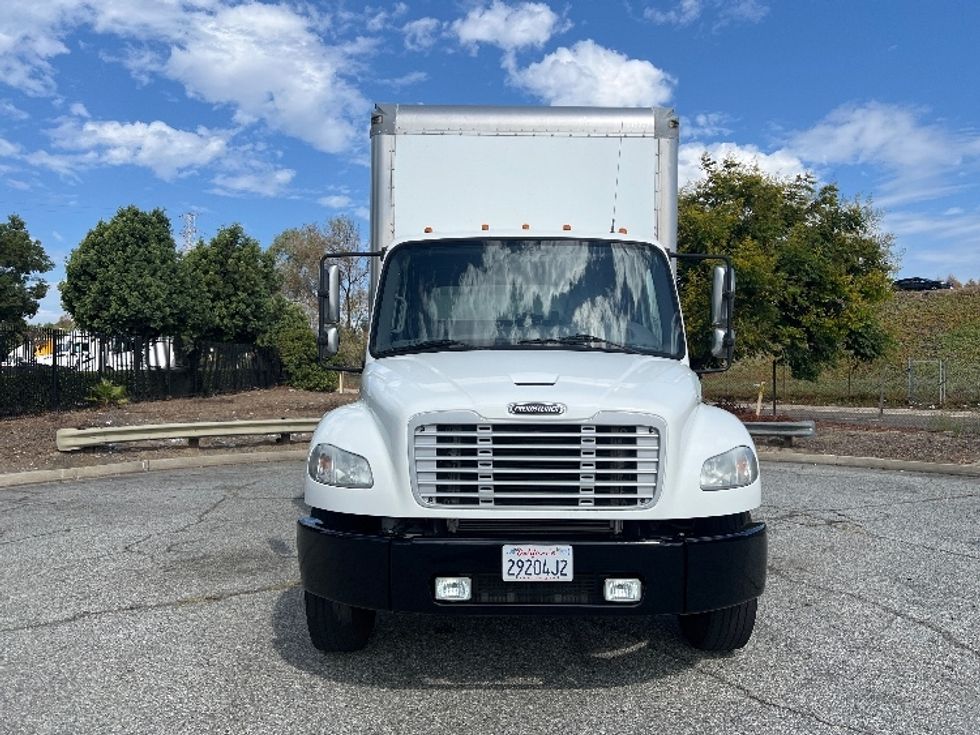 Medium Duty Box Truck-Light and Medium Duty Trucks-Freightliner-2019-M2-Torrance-CA-201,520\n\t\tmiles-$ 49,000 - Image 2