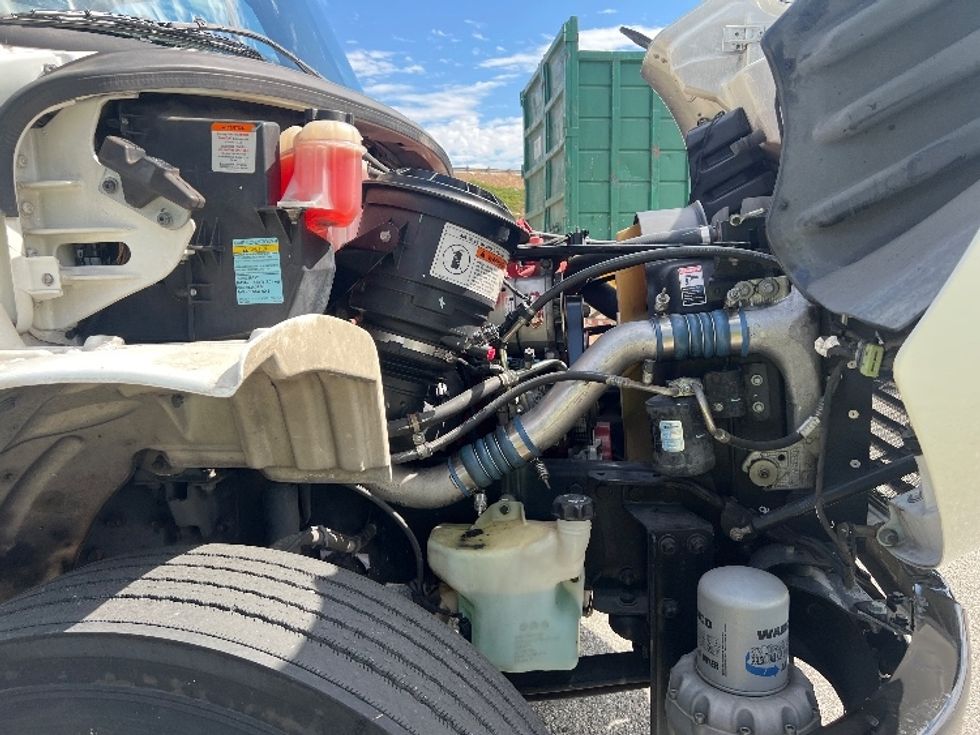 Medium Duty Box Truck-Light and Medium Duty Trucks-Freightliner-2019-M2-Torrance-CA-201,520\n\t\tmiles-$ 49,000 - Image 23