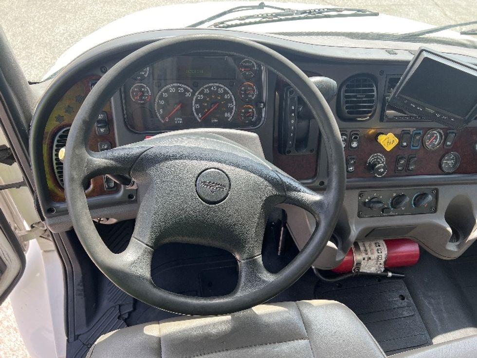 Medium Duty Box Truck-Light and Medium Duty Trucks-Freightliner-2019-M2-Torrance-CA-218,926\n\t\tmiles-$ 46,250 - Image 18