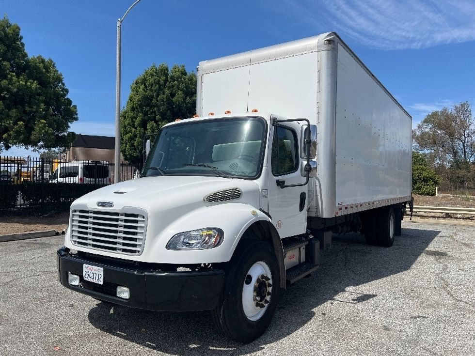 Medium Duty Box Truck-Light and Medium Duty Trucks-Freightliner-2019-M2-Torrance-CA-218,926\n\t\tmiles-$ 46,250 - Image 3