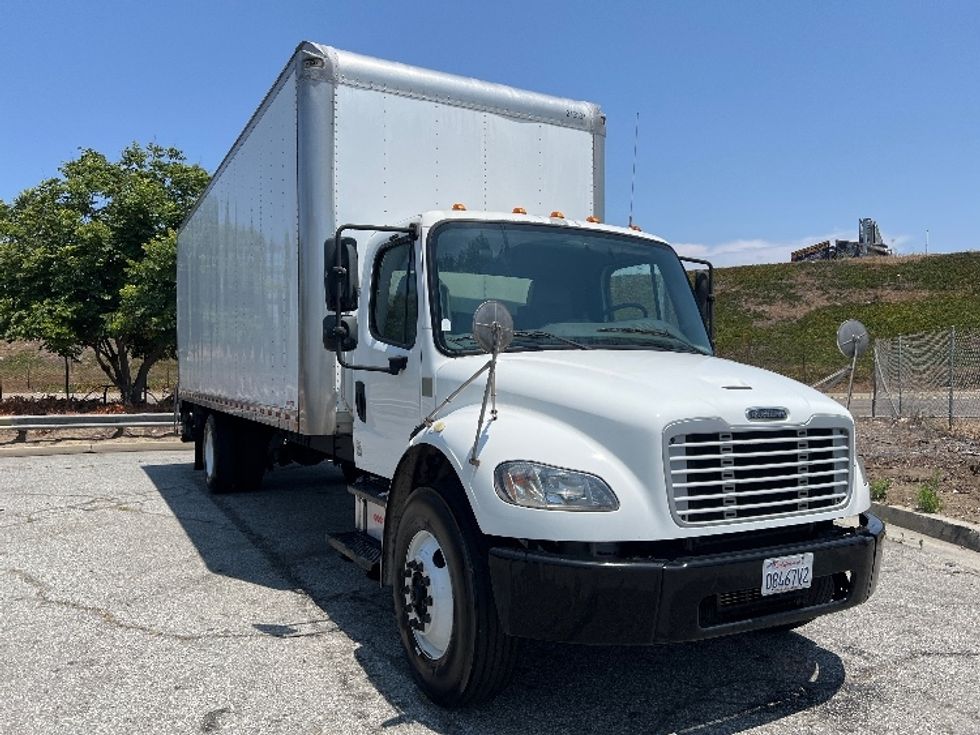 Medium Duty Box Truck-Light and Medium Duty Trucks-Freightliner-2019-M2-Torrance-CA-219,643\n\t\tmiles-$ 41,250 - Image 1