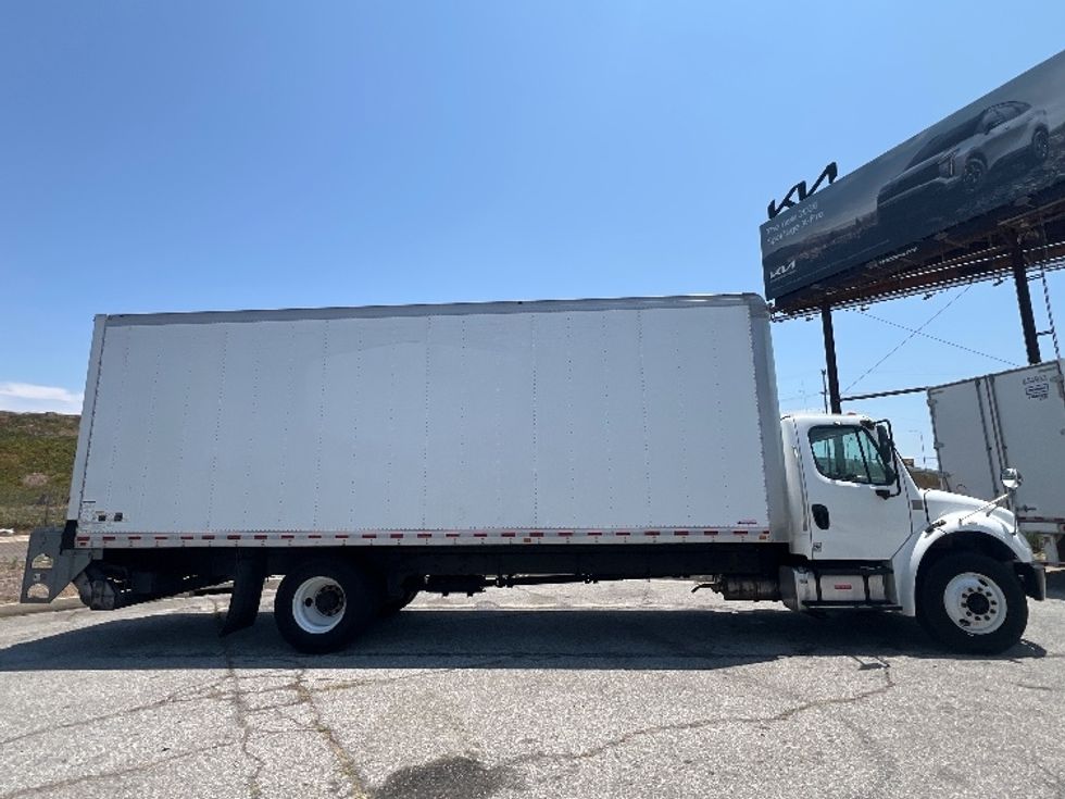 Medium Duty Box Truck-Light and Medium Duty Trucks-Freightliner-2019-M2-Torrance-CA-219,643\n\t\tmiles-$ 41,250 - Image 15