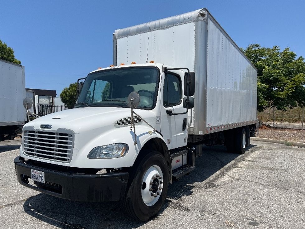 Medium Duty Box Truck-Light and Medium Duty Trucks-Freightliner-2019-M2-Torrance-CA-219,643\n\t\tmiles-$ 41,250 - Image 3