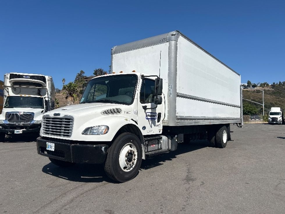 Medium Duty Box Truck-Light and Medium Duty Trucks-Freightliner-2019-M2-Torrance-CA-220,079\n\t\tmiles-$ 51,250 - Image 3