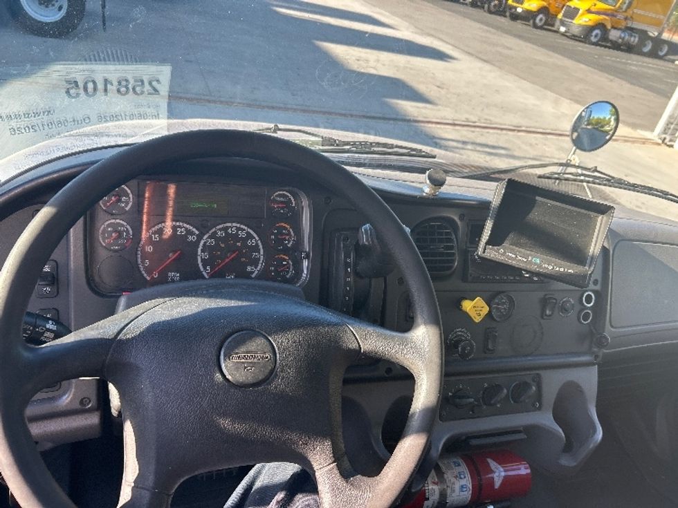 Medium Duty Box Truck-Light and Medium Duty Trucks-Freightliner-2019-M2-Torrance-CA-230,417\n\t\tmiles-$ 46,000 - Image 17