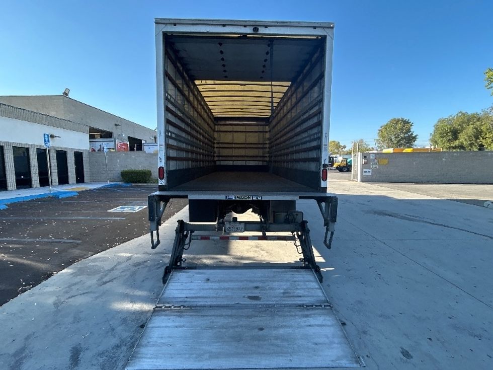 Medium Duty Box Truck-Light and Medium Duty Trucks-Freightliner-2019-M2-Torrance-CA-230,417\n\t\tmiles-$ 46,000 - Image 9