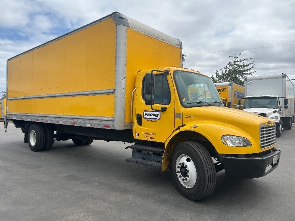 Medium Duty Box Truck-Light and Medium Duty Trucks-Freightliner-2019-M2-Torrance-CA-234,917\n\t\tmiles-$ 35,000 - Image 1
