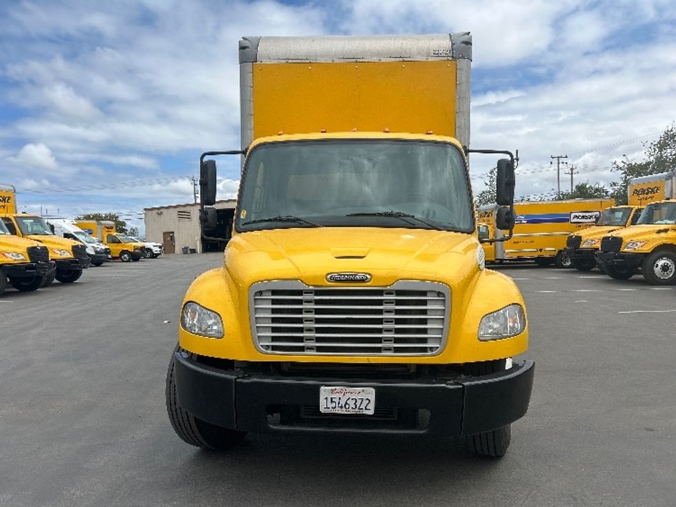 Medium Duty Box Truck-Light and Medium Duty Trucks-Freightliner-2019-M2-Torrance-CA-234,917\n\t\tmiles-$ 35,000 - Image 2