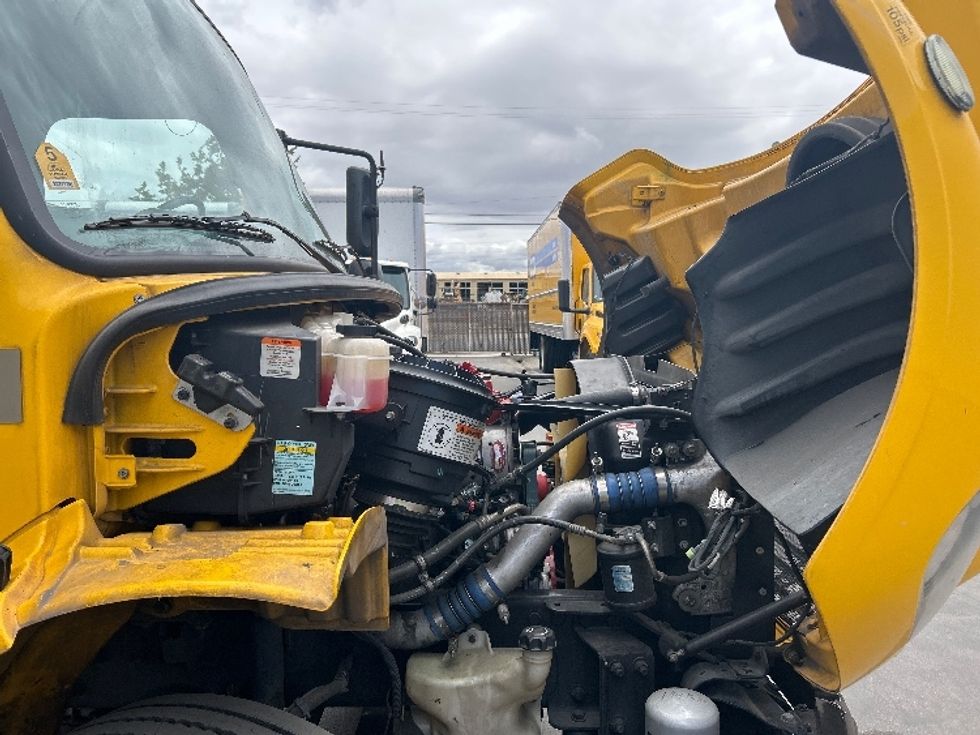Medium Duty Box Truck-Light and Medium Duty Trucks-Freightliner-2019-M2-Torrance-CA-234,917\n\t\tmiles-$ 35,000 - Image 23