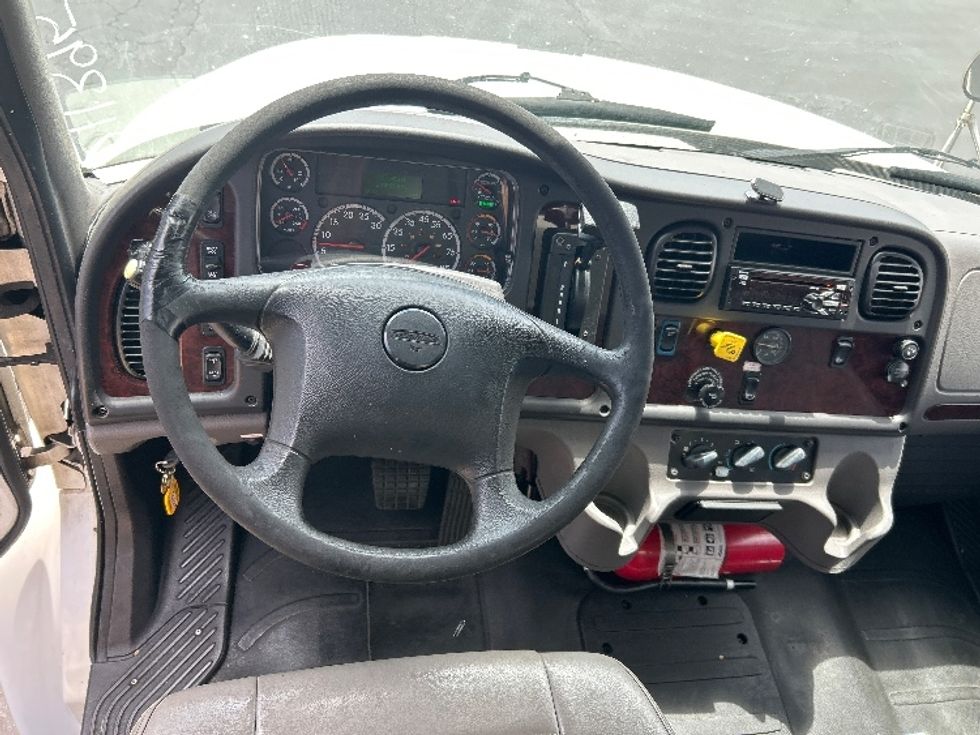 Medium Duty Box Truck-Light and Medium Duty Trucks-Freightliner-2019-M2-Torrance-CA-239,557\n\t\tmiles-$ 44,000 - Image 18