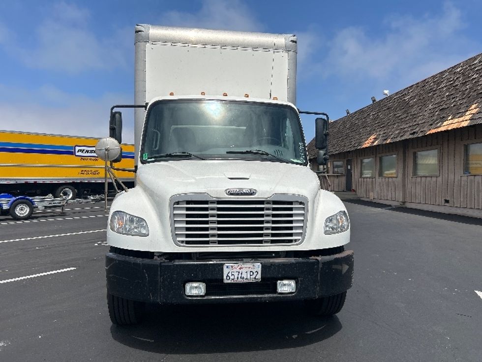 Medium Duty Box Truck-Light and Medium Duty Trucks-Freightliner-2019-M2-Torrance-CA-239,557\n\t\tmiles-$ 44,000 - Image 2