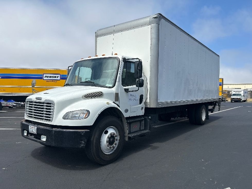 Medium Duty Box Truck-Light and Medium Duty Trucks-Freightliner-2019-M2-Torrance-CA-239,557\n\t\tmiles-$ 44,000 - Image 3