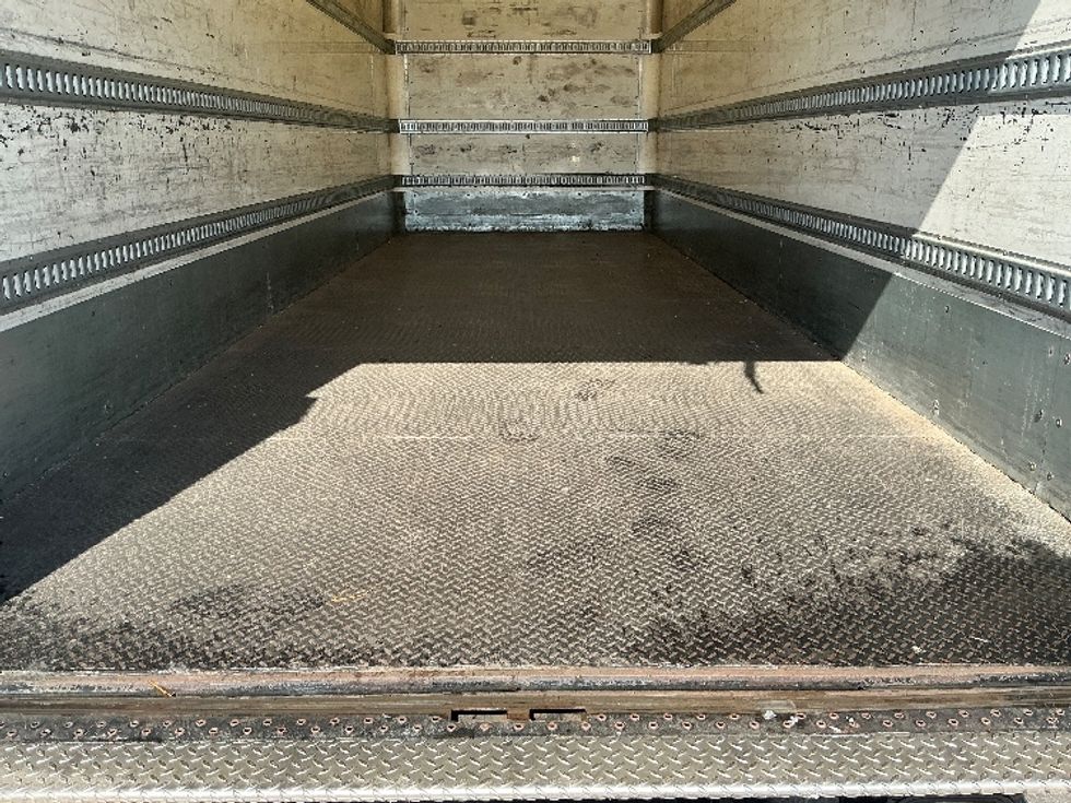Medium Duty Box Truck-Light and Medium Duty Trucks-Freightliner-2019-M2-Torrance-CA-240,002\n\t\tmiles-$ 33,250 - Image 10
