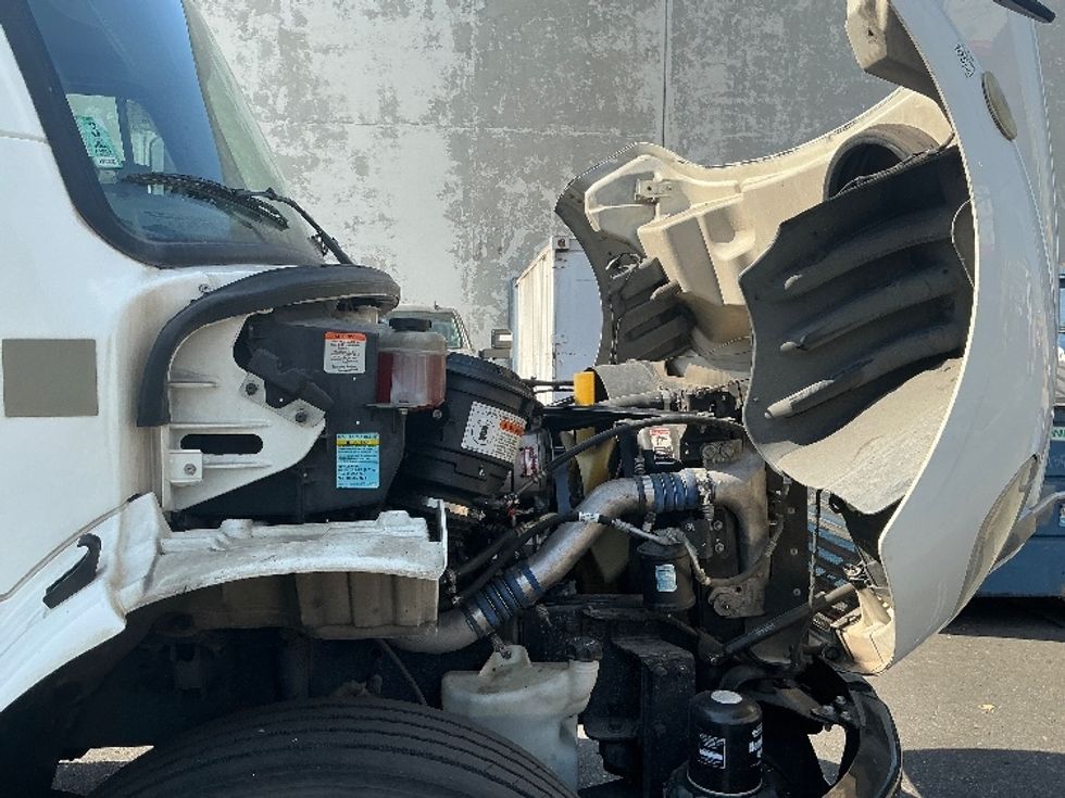 Medium Duty Box Truck-Light and Medium Duty Trucks-Freightliner-2019-M2-Torrance-CA-240,002\n\t\tmiles-$ 33,250 - Image 20