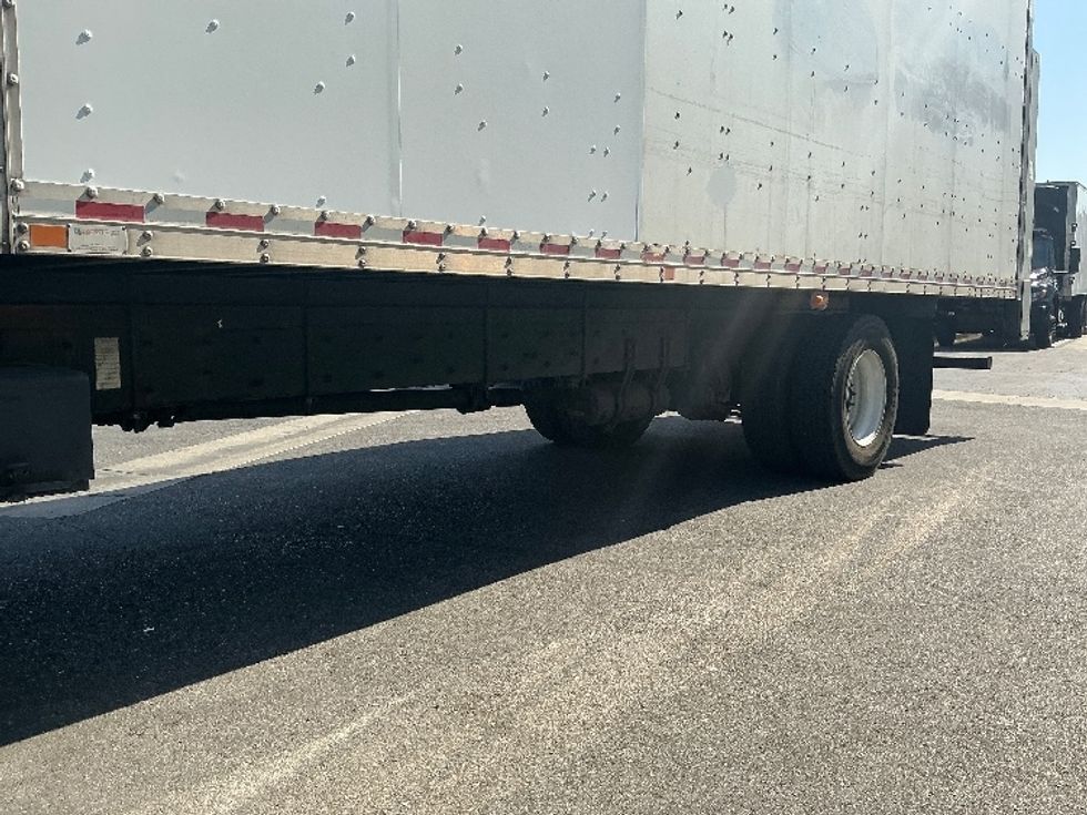 Medium Duty Box Truck-Light and Medium Duty Trucks-Freightliner-2019-M2-Torrance-CA-240,002\n\t\tmiles-$ 33,250 - Image 5
