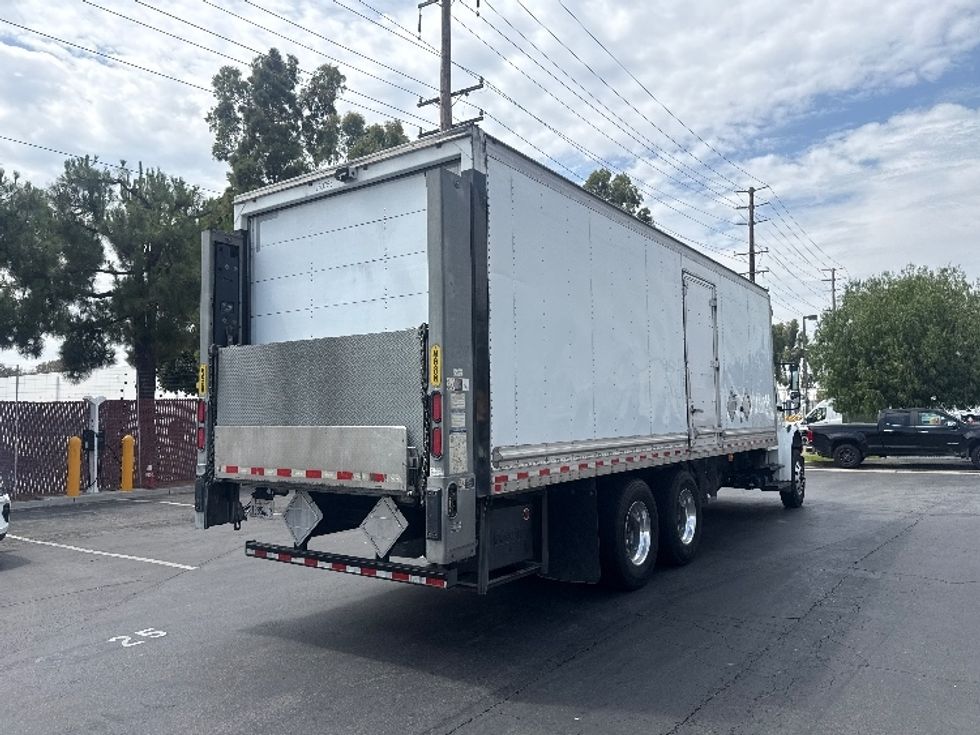 Medium Duty Box Truck-Light and Medium Duty Trucks-Freightliner-2019-M2-Torrance-CA-243,594\n\t\tmiles-$ 48,500 - Image 13