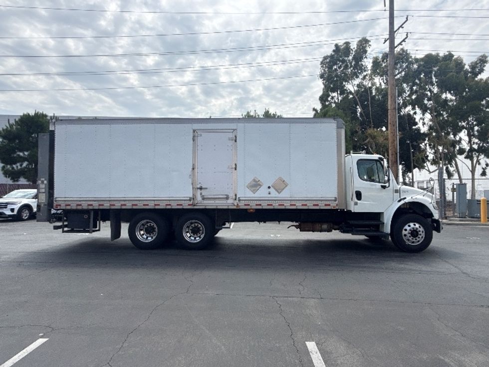 Medium Duty Box Truck-Light and Medium Duty Trucks-Freightliner-2019-M2-Torrance-CA-243,594\n\t\tmiles-$ 48,500 - Image 15