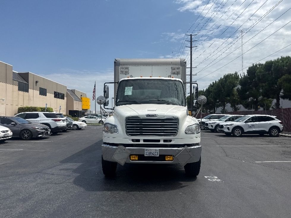 Medium Duty Box Truck-Light and Medium Duty Trucks-Freightliner-2019-M2-Torrance-CA-243,594\n\t\tmiles-$ 48,500 - Image 2