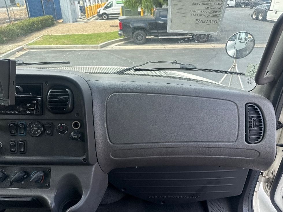 Medium Duty Box Truck-Light and Medium Duty Trucks-Freightliner-2019-M2-Torrance-CA-243,594\n\t\tmiles-$ 48,500 - Image 21