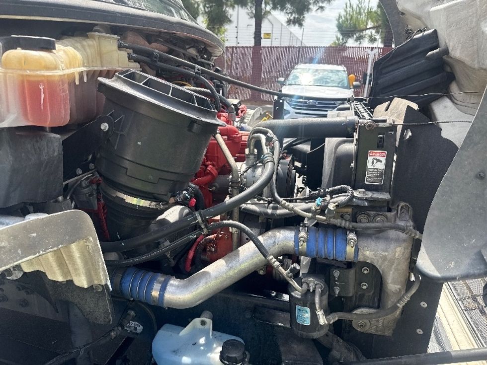 Medium Duty Box Truck-Light and Medium Duty Trucks-Freightliner-2019-M2-Torrance-CA-243,594\n\t\tmiles-$ 48,500 - Image 23