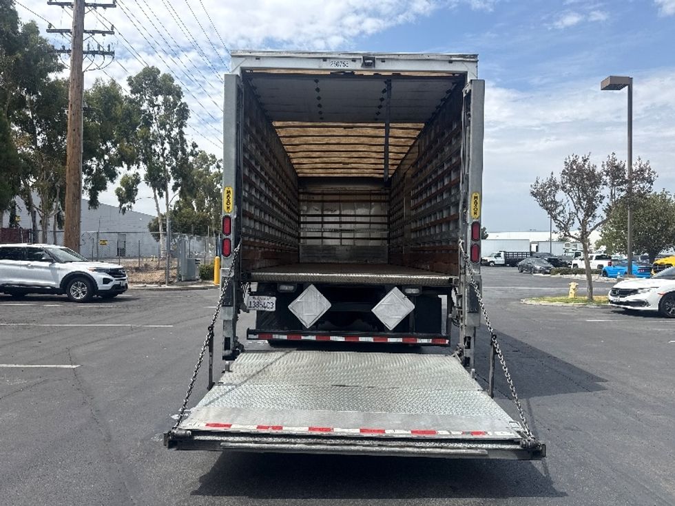 Medium Duty Box Truck-Light and Medium Duty Trucks-Freightliner-2019-M2-Torrance-CA-243,594\n\t\tmiles-$ 48,500 - Image 9