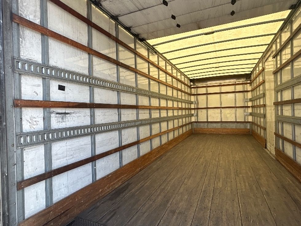 Medium Duty Box Truck-Light and Medium Duty Trucks-Freightliner-2019-M2-Torrance-CA-287,565\n\t\tmiles-$ 35,500 - Image 11