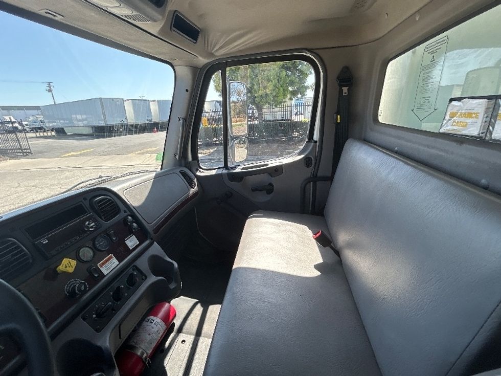 Medium Duty Box Truck-Light and Medium Duty Trucks-Freightliner-2019-M2-Torrance-CA-287,565\n\t\tmiles-$ 35,500 - Image 19