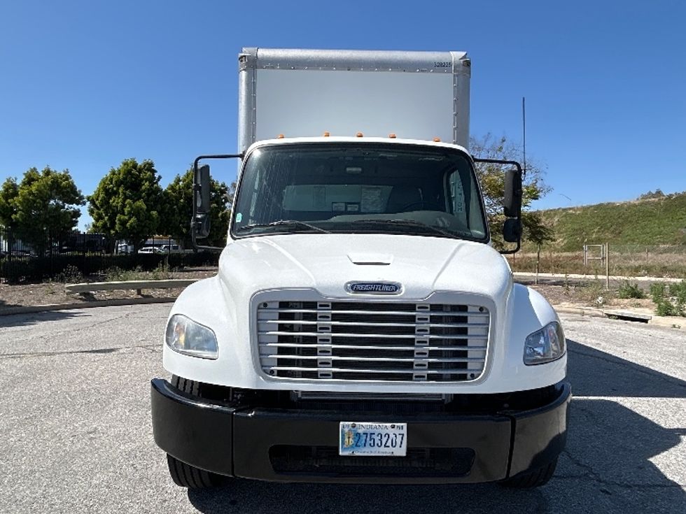 Medium Duty Box Truck-Light and Medium Duty Trucks-Freightliner-2019-M2-Torrance-CA-287,565\n\t\tmiles-$ 35,500 - Image 2