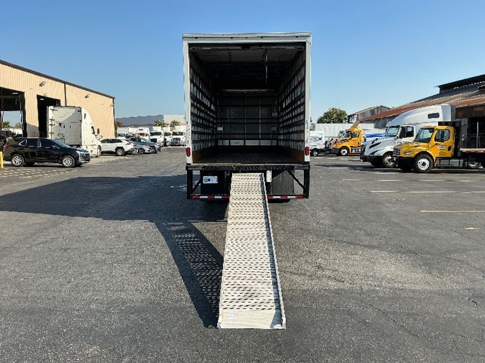 Medium Duty Box Truck-Light and Medium Duty Trucks-Freightliner-2019-M2-Torrance-CA-337,502\n\t\tmiles-$ 22,000 - Image 10