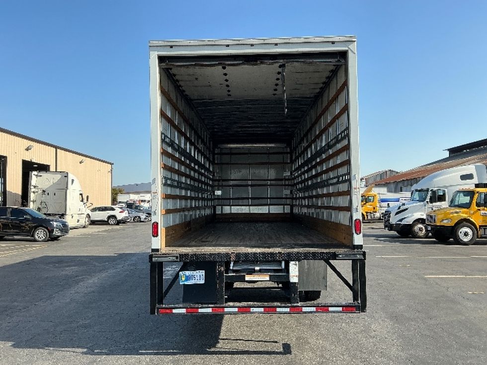 Medium Duty Box Truck-Light and Medium Duty Trucks-Freightliner-2019-M2-Torrance-CA-337,502\n\t\tmiles-$ 22,000 - Image 8