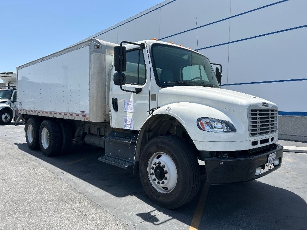 Medium Duty Box Truck-Light and Medium Duty Trucks-Freightliner-2019-M2-Torrance-CA-343,876\n\t\tmiles-$ 24,500 - Image 1