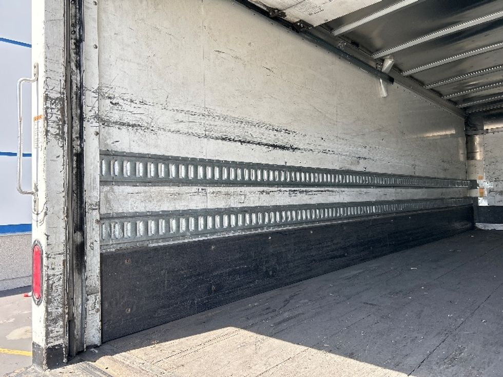 Medium Duty Box Truck-Light and Medium Duty Trucks-Freightliner-2019-M2-Torrance-CA-343,876\n\t\tmiles-$ 24,500 - Image 11