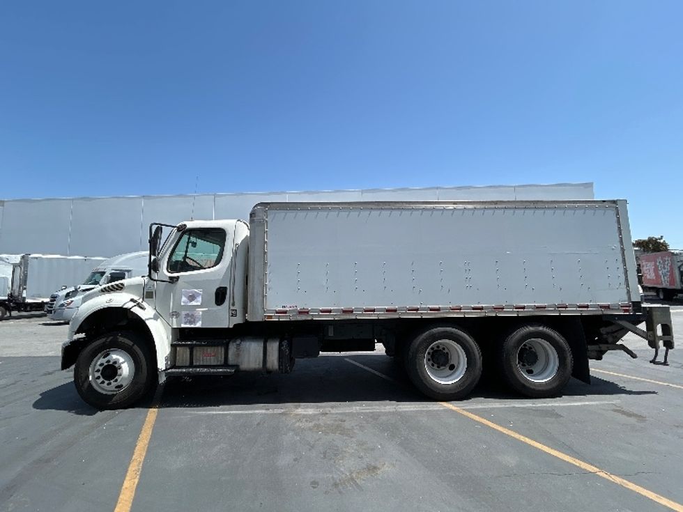 Medium Duty Box Truck-Light and Medium Duty Trucks-Freightliner-2019-M2-Torrance-CA-343,876\n\t\tmiles-$ 24,500 - Image 4