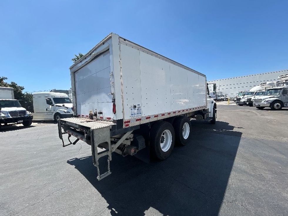 Medium Duty Box Truck-Light and Medium Duty Trucks-Freightliner-2019-M2-Torrance-CA-348,496\n\t\tmiles-$ 25,500 - Image 13