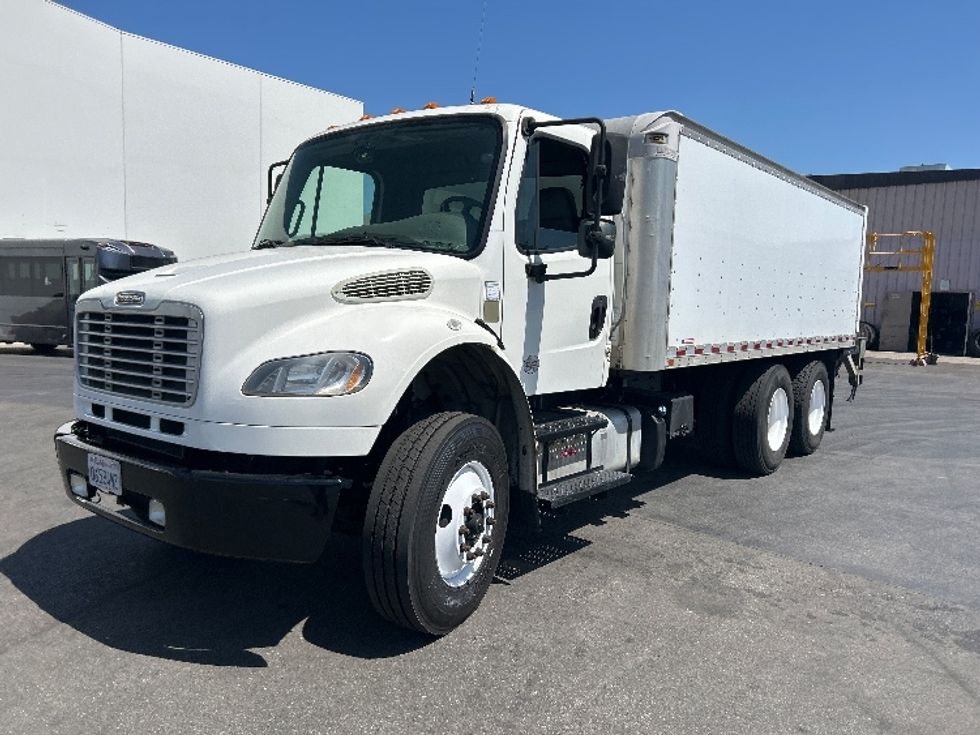 Medium Duty Box Truck-Light and Medium Duty Trucks-Freightliner-2019-M2-Torrance-CA-348,496\n\t\tmiles-$ 25,500 - Image 3