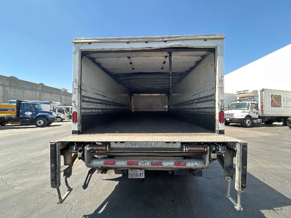 Medium Duty Box Truck-Light and Medium Duty Trucks-Freightliner-2019-M2-Torrance-CA-348,496\n\t\tmiles-$ 25,500 - Image 8