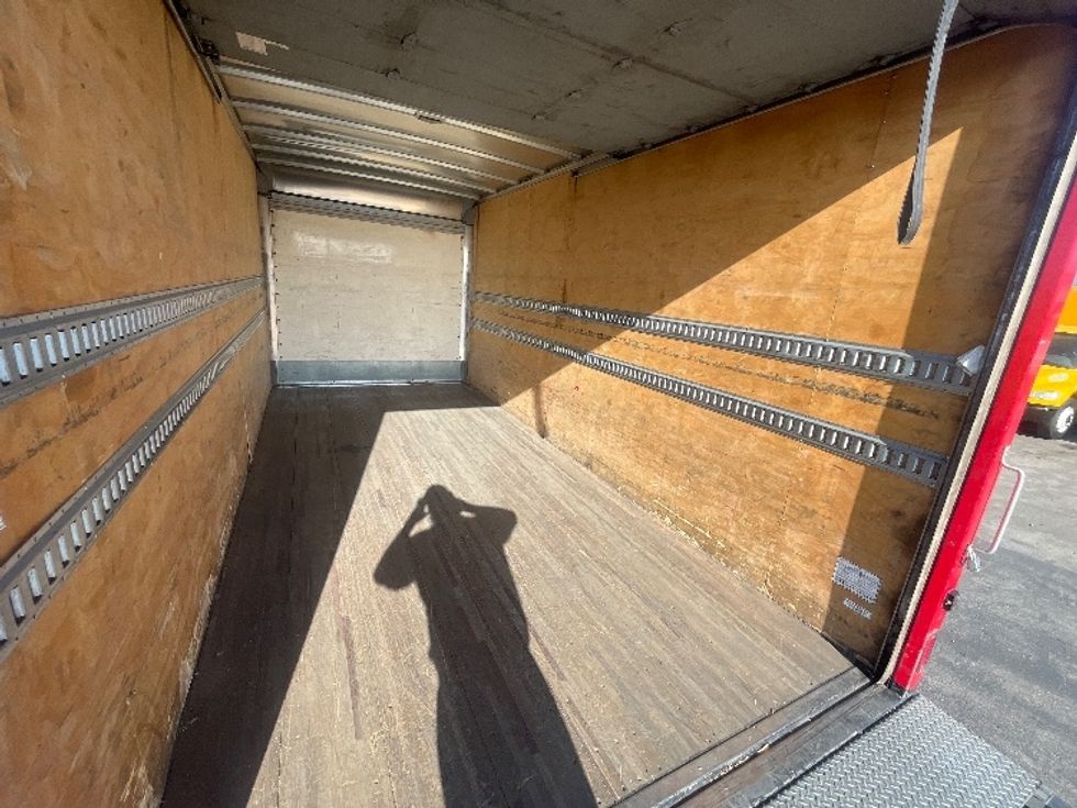 Medium Duty Box Truck-Light and Medium Duty Trucks-Freightliner-2019-M2-Torrance-CA-374,806\n\t\tmiles-$ 21,750 - Image 12