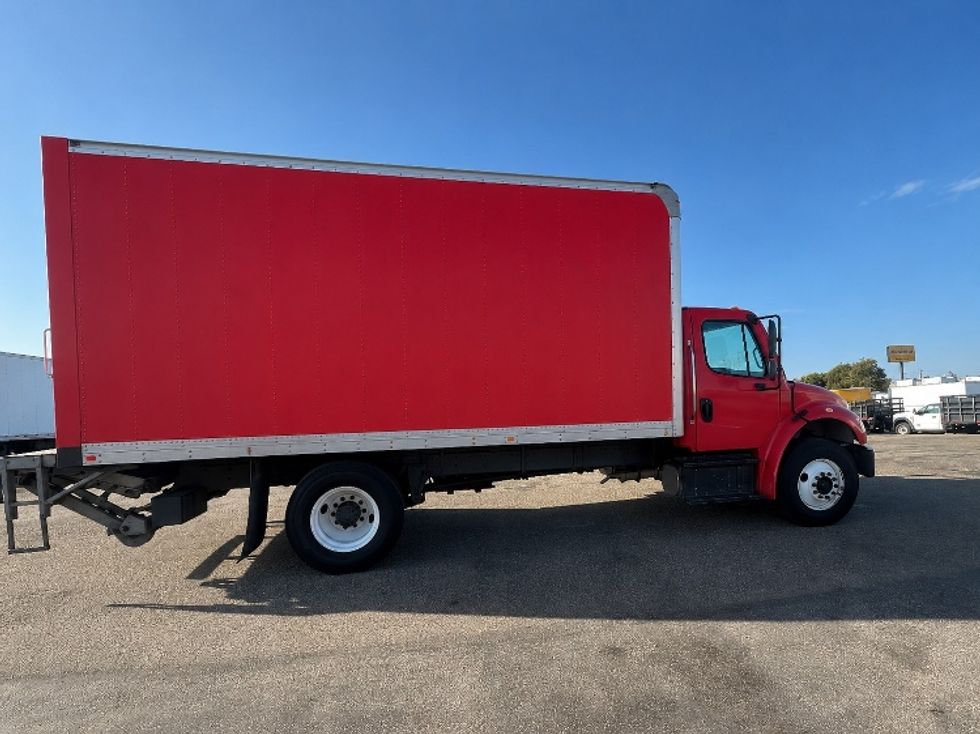 Medium Duty Box Truck-Light and Medium Duty Trucks-Freightliner-2019-M2-Torrance-CA-374,806\n\t\tmiles-$ 21,750 - Image 15