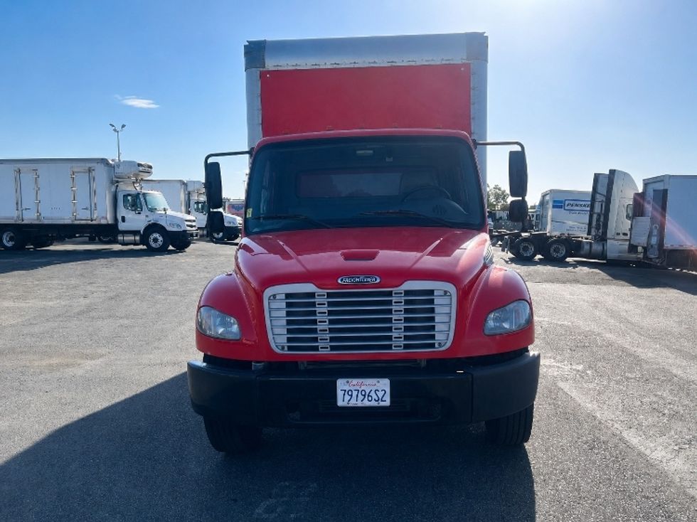 Medium Duty Box Truck-Light and Medium Duty Trucks-Freightliner-2019-M2-Torrance-CA-374,806\n\t\tmiles-$ 21,750 - Image 2