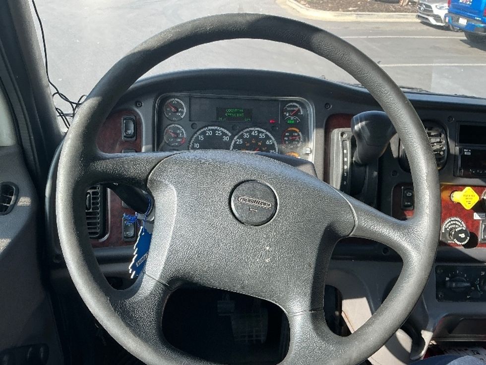 Medium Duty Box Truck-Light and Medium Duty Trucks-Freightliner-2019-M2-Torrance-CA-429,956\n\t\tmiles-$ 21,750 - Image 17