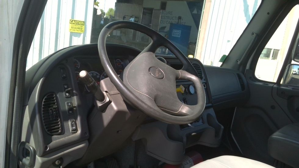 Medium Duty Box Truck-Light and Medium Duty Trucks-Freightliner-2019-M2-Tracy-CA-148,947\n\t\tmiles-$ 55,000 - Image 16