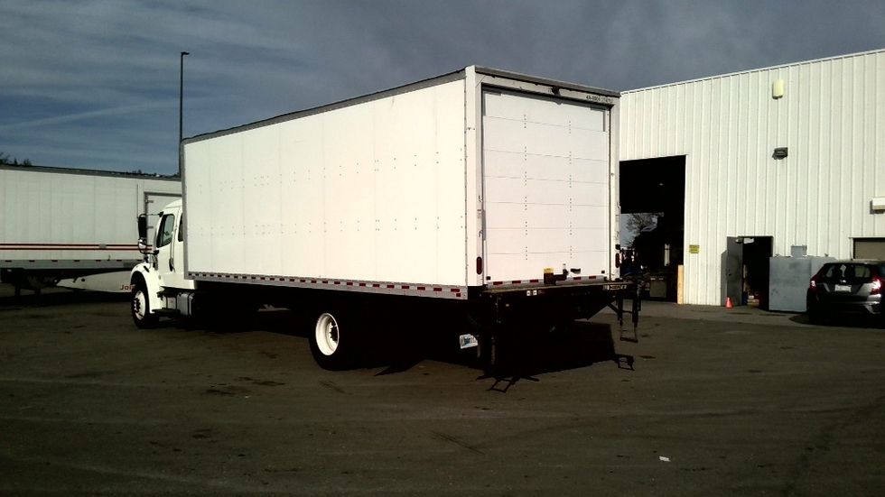 Medium Duty Box Truck-Light and Medium Duty Trucks-Freightliner-2019-M2-Tracy-CA-60,630\n\t\tmiles-$ 66,500 - Image 6