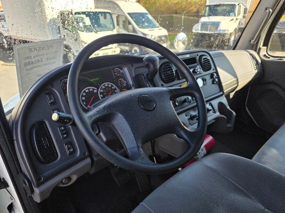 Medium Duty Box Truck-Light and Medium Duty Trucks-Freightliner-2019-M2-Tukwila-WA-134,376\n\t\tmiles-$ 55,500 - Image 17